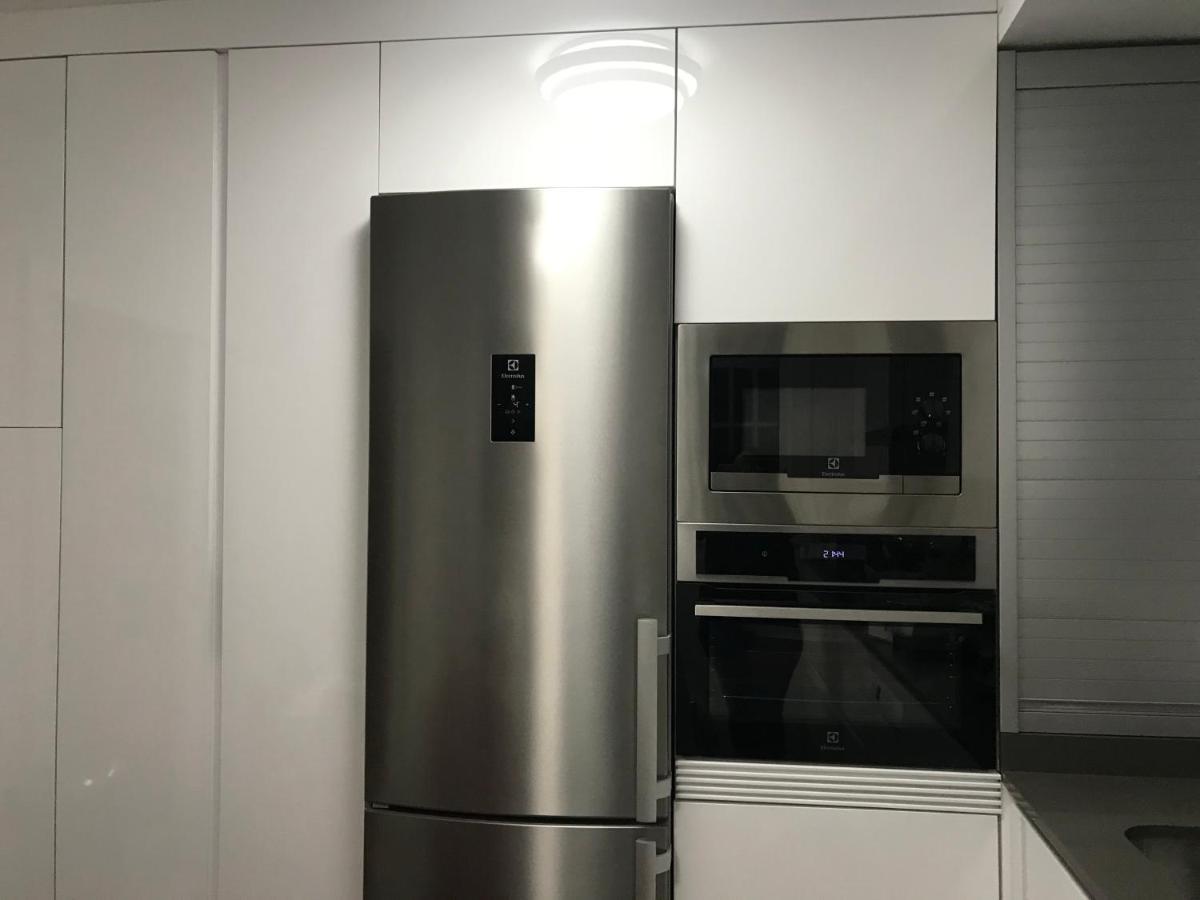 Apartamento Con Parking Gratis En El Centro, 2 Dormitorios Almería Buitenkant foto