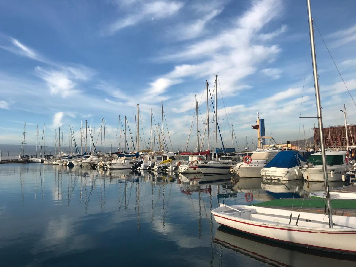 Apartamento Con Parking Gratis En El Centro, 2 Dormitorios Almería Buitenkant foto