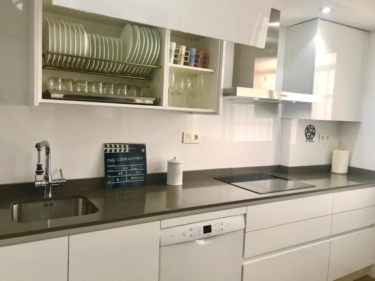 Apartamento Con Parking Gratis En El Centro, 2 Dormitorios Almería Buitenkant foto